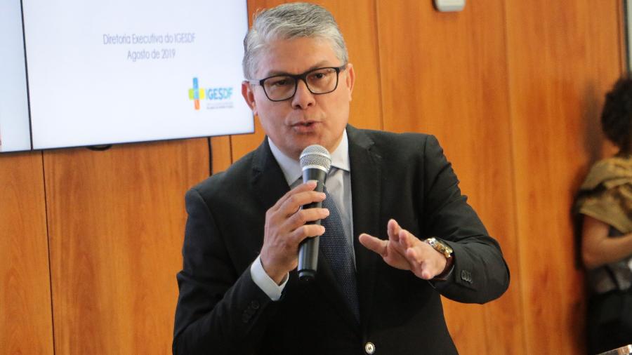 Os investigadores miram em crimes de organização criminosa, fraude em licitação, cartel, lavagem de dinheiro e corrupção passiva e ativa.