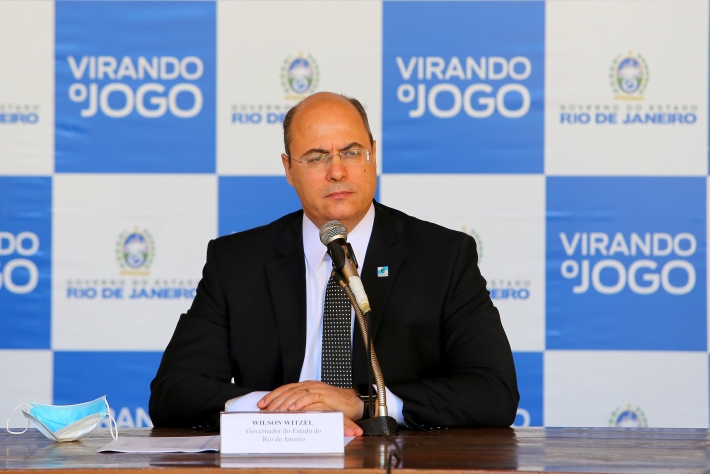 Além deles, são mencionados o governador afastado, o agora governador em exercício, Cláudio Castro, o secretário de Casa Civil, André Moura, e o deputado Márcio Canella (MDB), outro muito próximo a Ceciliano.