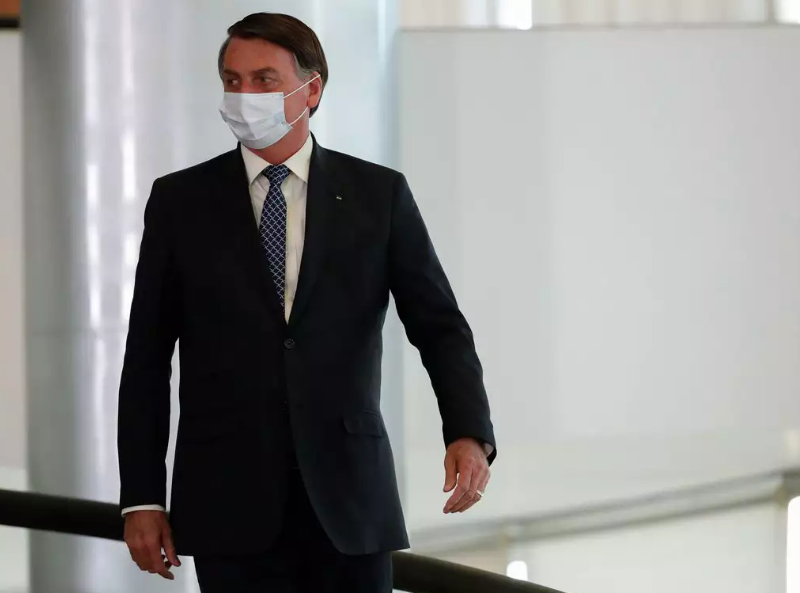 O jornal afirmou que as investigações que envolvem Queiroz e a família Bolsonaro são um desafio à independência do Judiciário brasileiro.