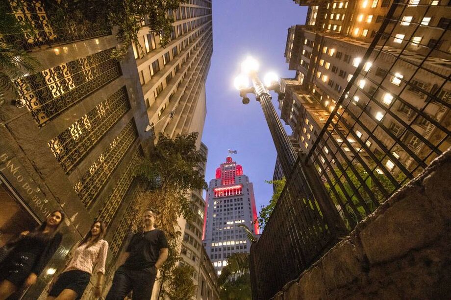 Nos últimos leilões, realizados no início do mês, os descontos superaram 60% do valor original - bem acima das licitações passadas.