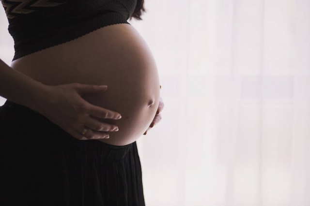 A consteladora familiar esclarece que algumas mulheres também podem desenvolver a tocofobia após passarem por processos traumáticos em sua primeira gestação e experiência de parto.