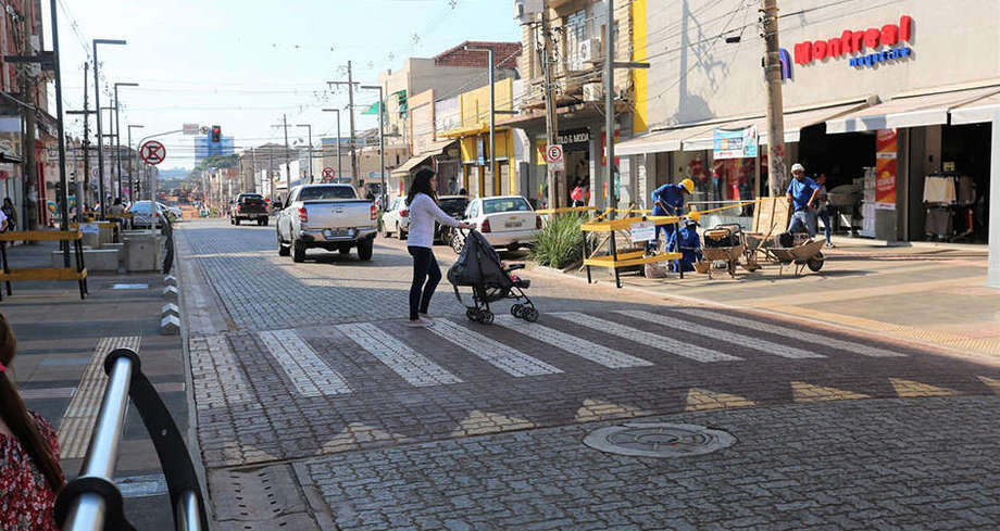 Novo horário do toque de recolher passa a valer hoje em Campo Grande