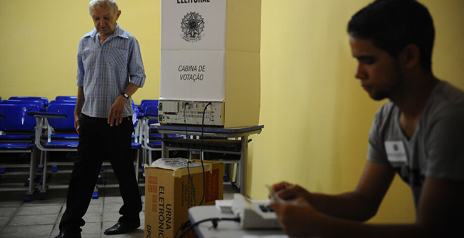 Muitos consideram a função exaustiva, já que os convocados têm até cinco dias, a contar do recebimento da convocação, para alegar as razões de seu impedimento