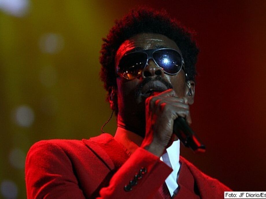 Seu Jorge teve que adiar sua live com Elza Soares e Agnes Nunes