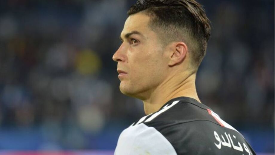 Infecção em um dedo do pé direito tira Cristiano Ronaldo do treino de Portugal