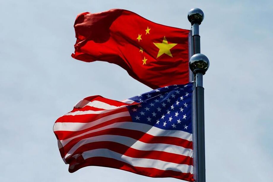 A embaixada e os consulados da China no país precisam obter aval do Departamento de Estado para qualquer evento cultural grande fora da sede diplomática.