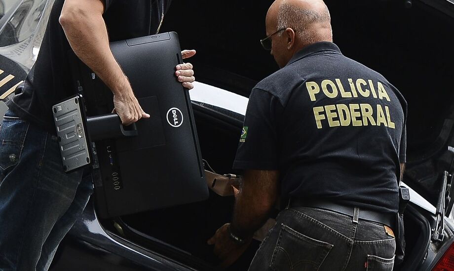 Segundo a PF, o serviço, na verdade, era precariamente prestado por particulares do próprio município, que locavam os seus veículos a um custo muito menor