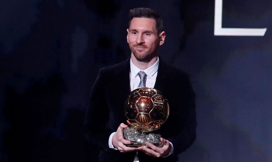 Messi cogita ficar no Barcelona até 2021
