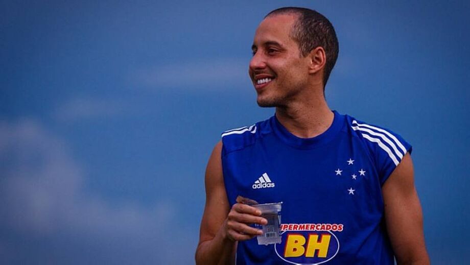 Tem o Rodriguinho, do Pyramids, mas esse começou agora e é um processo que vai mais para frente.
