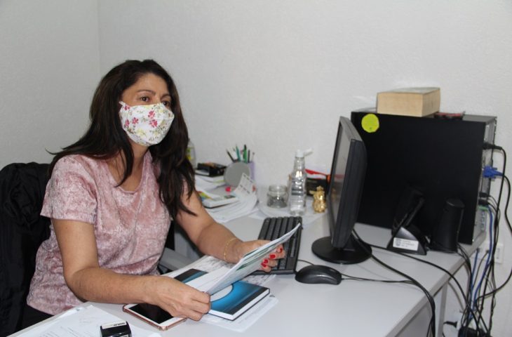A declaração deve ser preenchida e encaminhada à chefia imediata.
