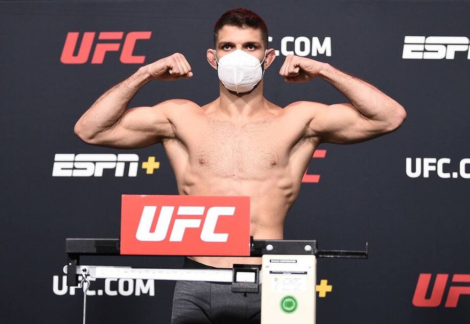 Thiago Moisés está fora do UFC deste sábado