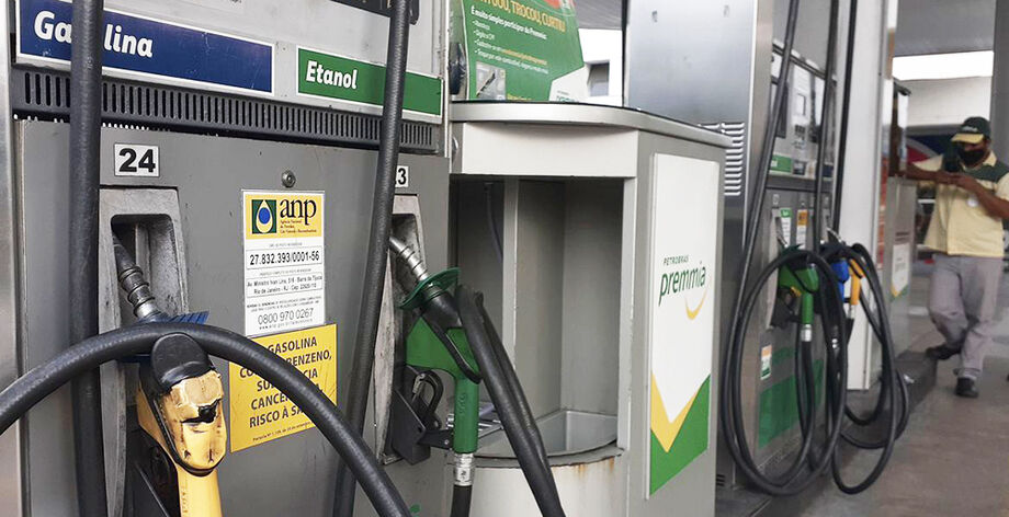 Já o preço do litro do etanol é de R$ 3,263 e o custo por km rodado com o combustível é de R$ 0,384. Os dados são do mês de agosto