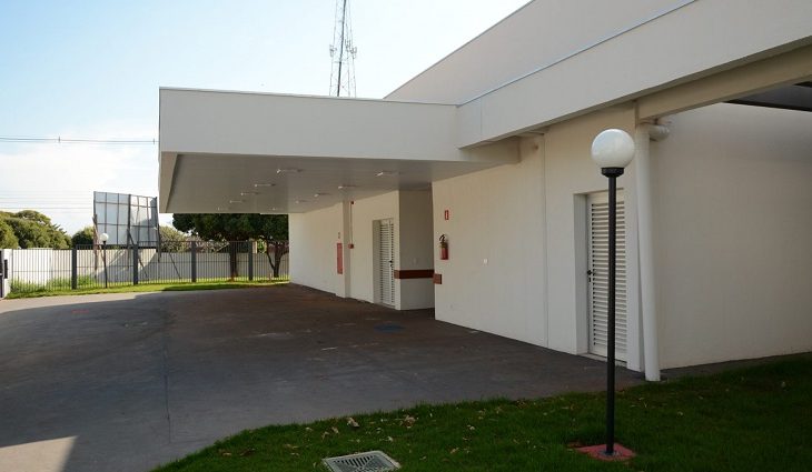 O governador Reinaldo Azambuja e o secretário estadual de Saúde, Geraldo Resende, vão participar da solenidade.