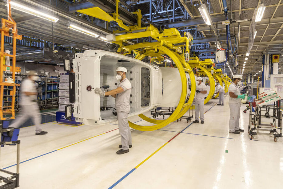 O indicador mensura a produção industrial doméstica que foi destinada apenas ao mercado interno, mais as importações desse tipo de bem.