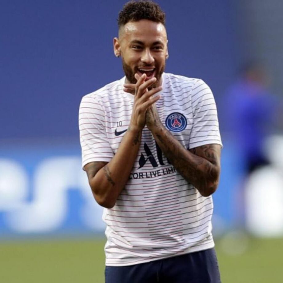 Recuperado da covid-19, Neymar volta a treinar no Paris Saint-Germain