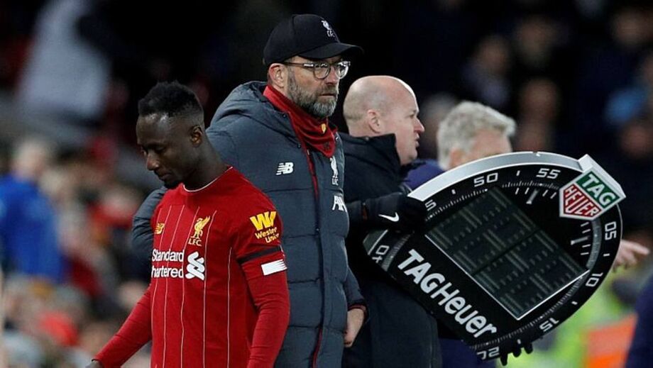 Klopp teme pela saúde dos jogadores com a volta de 3 substituições na Inglaterra A Crítica de Klopp teme pela saúde dos jogadores com a volta de 3 substituições na Inglaterra A Crítica de