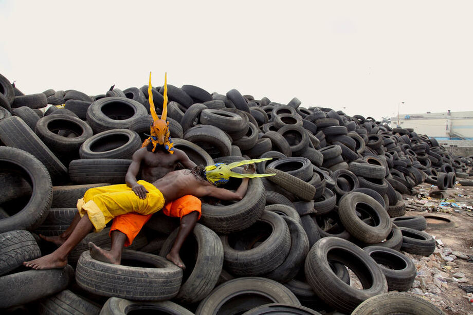 Obra da nigeriana Zina Saro Wiwa, que será exposta na 34ª Bienal