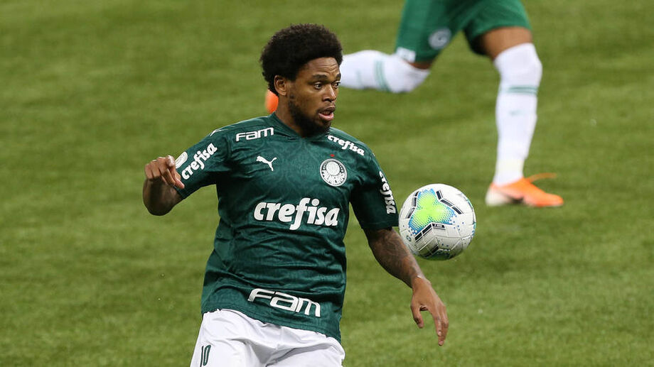 Luiz Adriano, atacante do Palmeiras