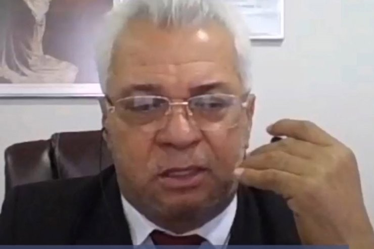 O deputado, em justificativa, afirma que o Instituto Novo Olhar atende a 80 crianças e adolescentes no contraturno escolar.