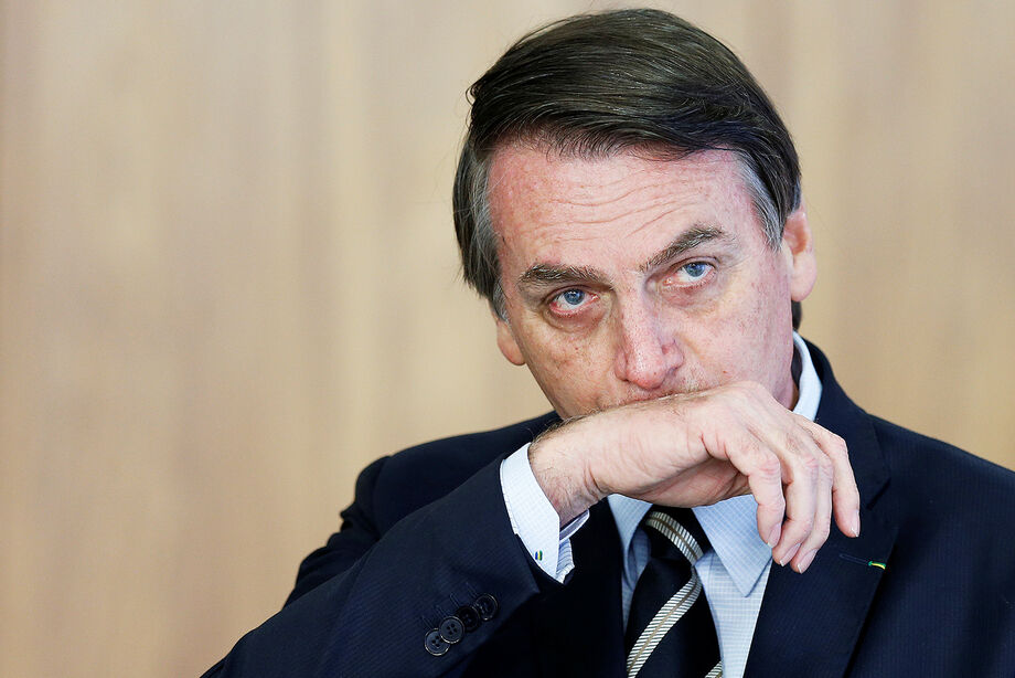 Bolsonaro 'enterra' Renda Brasil e Congresso tenta puxar pauta social