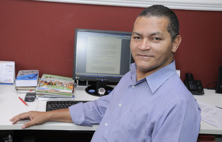 Wilson Aquino**Jornalista e Professor