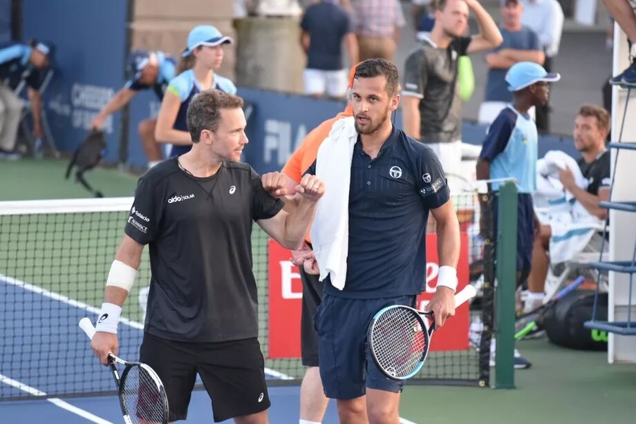 A dupla formada pelo brasileiro Bruno Soares e pelo croata Mate Pavic manteve o embalo nesta quinta-feira e avançou às quartas de final do Masters 1000 de Roma