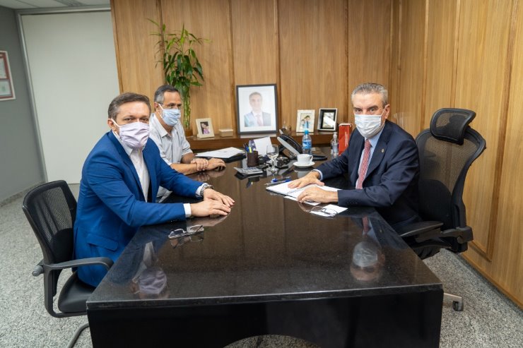 Em reunião realizada nesta quinta-feira, deputados decidiram ser urgente discutir ações em uma audiência pública