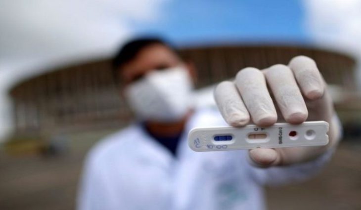 A faixa etária dos pacientes que não resistiram ao vírus é de 48 a 80 anos de idade.
