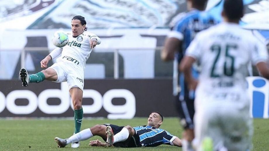 Palmeiras e Grêmio ficaram só no empate no Sul
