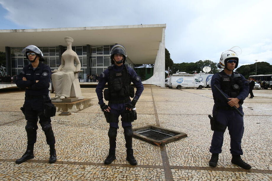 Reajuste da categoria já era planejado por Bolsonaro desde o final de 2019