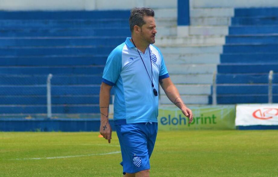 Argel Fuchs foi demitido do CSA na semana passada