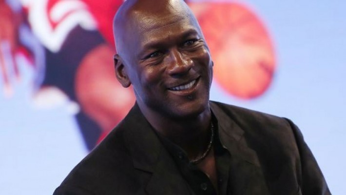 Astro do basquete Michael Jordan