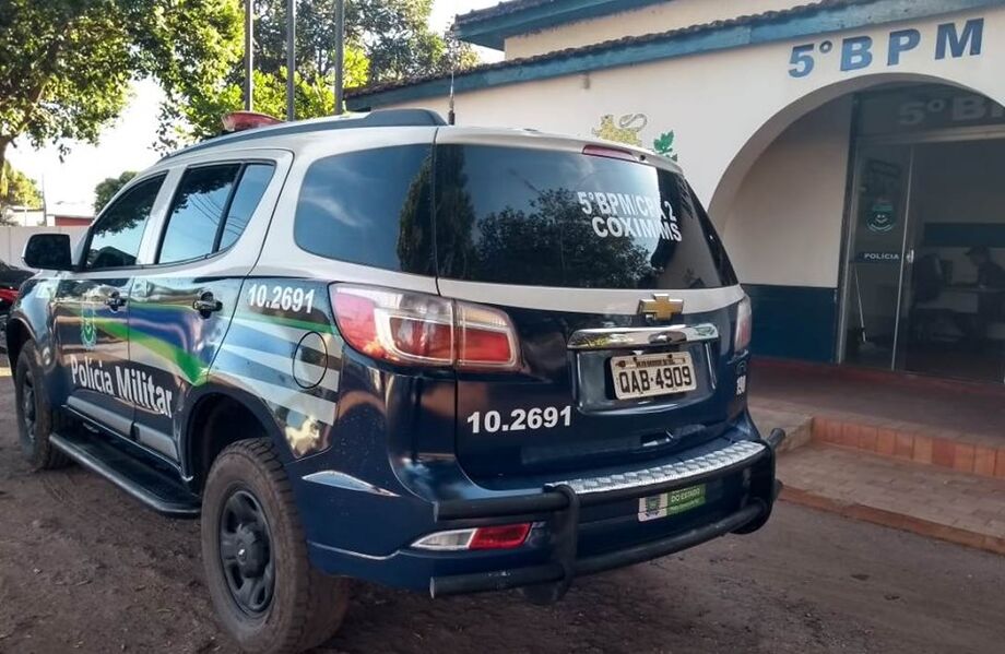 As testemunhas informaram ainda que essas exposições obscenas sempre são praticadas pelo autor que impossibilitam que as crianças brinquem pelo bairro, assim como já registrou um boletim de ocorrência contra ele