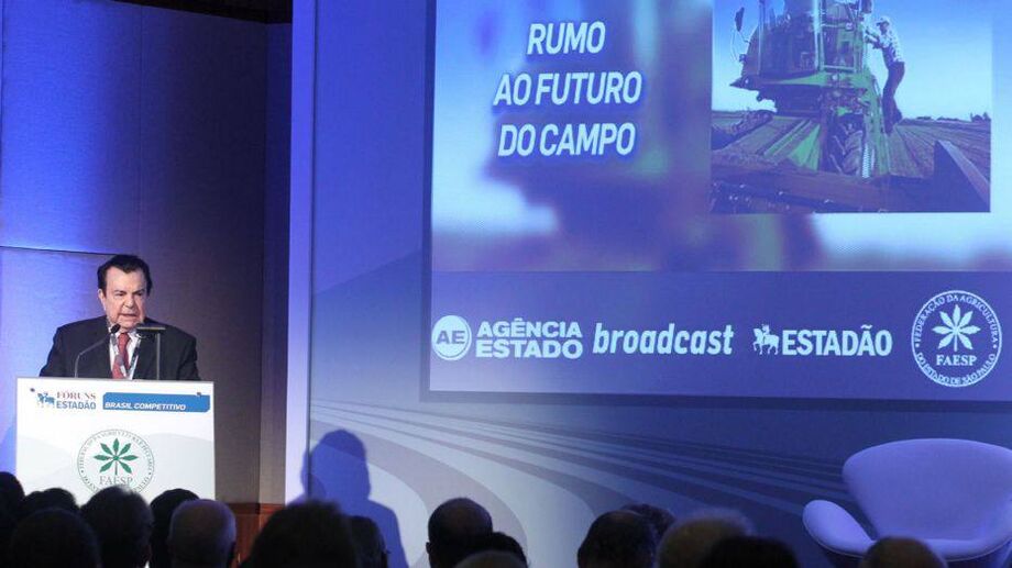 É preciso bom senso e se encontrar um denominador comum, pois o agronegócio não pode ser atingido por aumento de impostos, disse Meirelles