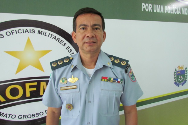 O presidente da Associação dos Oficiais da Polícia Militar de Mato Grosso do Sul, Alírio Vilassanti.