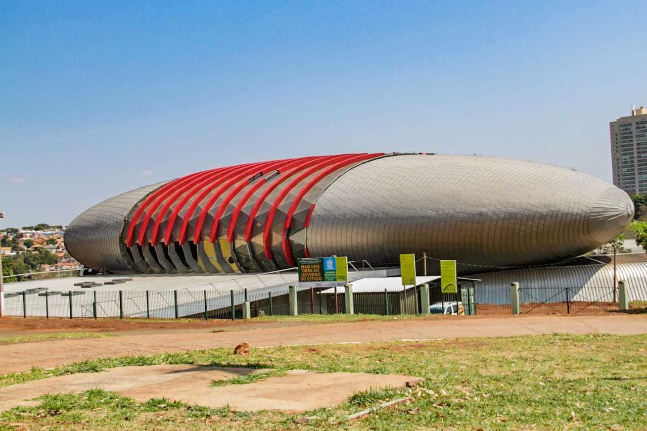 Aquário do Pantanal é construído na Avenida Afonso Pena, em Campo Grande