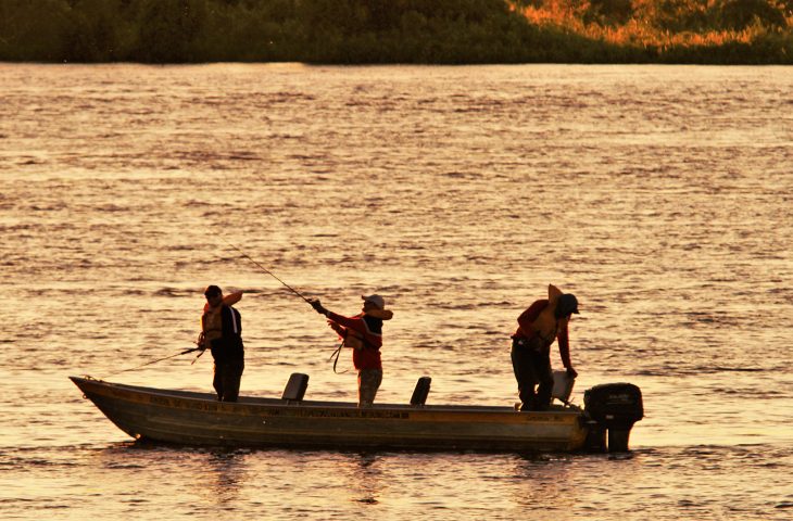 Pesca esportiva é um dos principais atrativos turísticos de Porto Murtinho: demanda cresce a cada ano. 