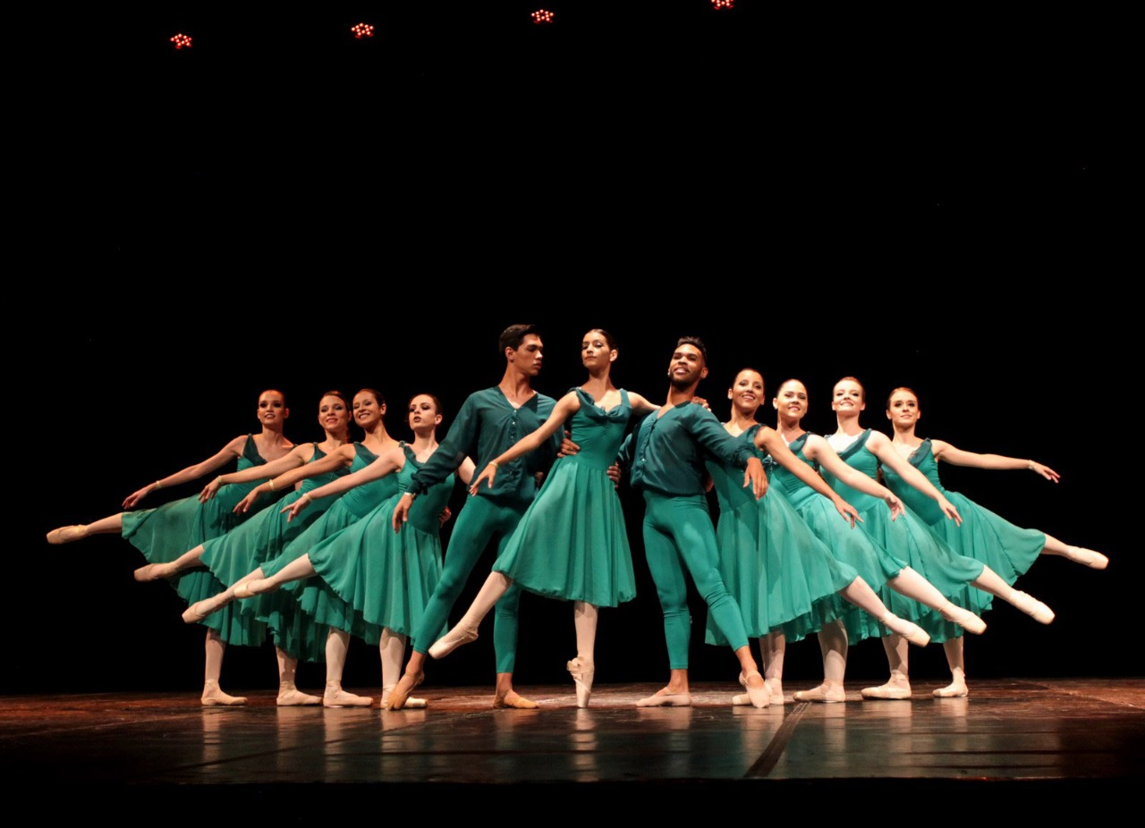 Bailarinos estão na expectativa para apresentações presenciais em Campo Grande. 