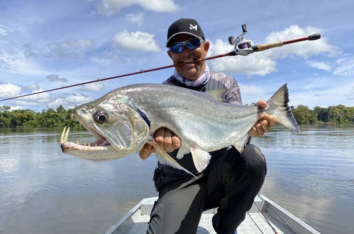 O pescador esportivo e referência nacional Johnny Hoffmann