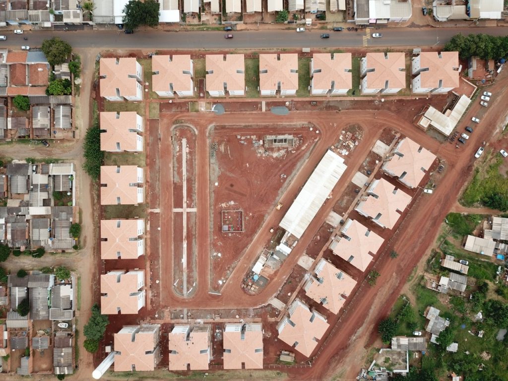 Apartamentos estão divididos em 19 blocos