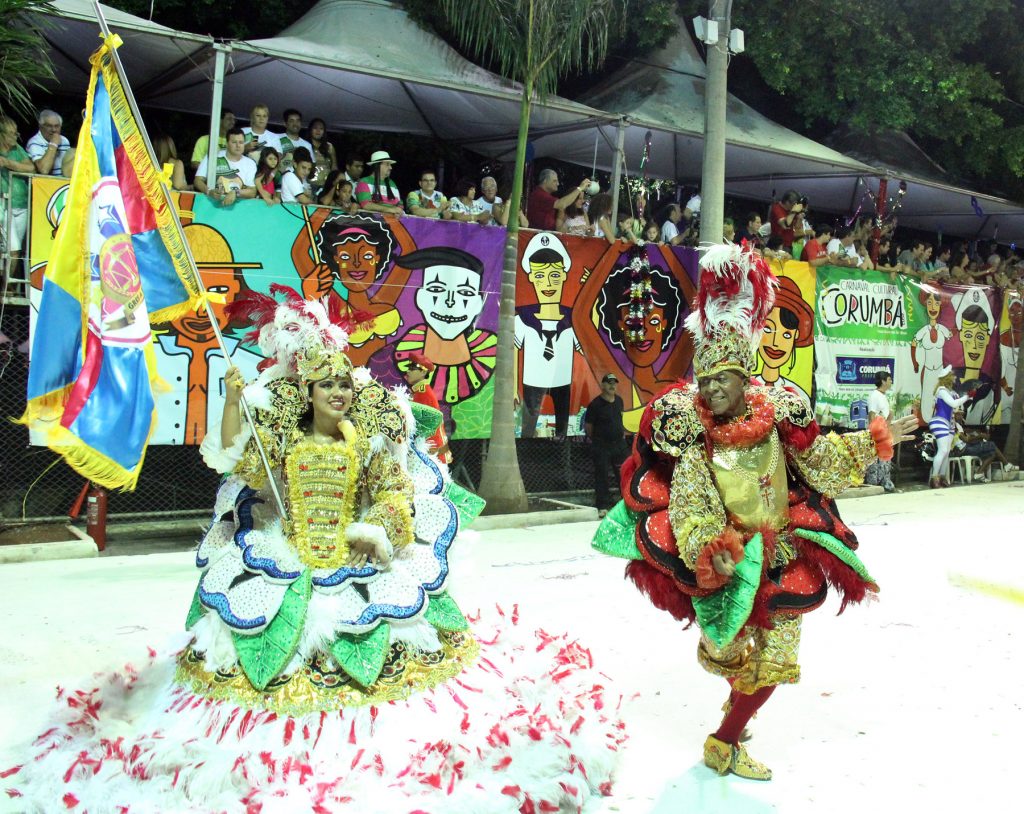 Apresentação da escola de samba A Pesada, no carnaval de 2020.