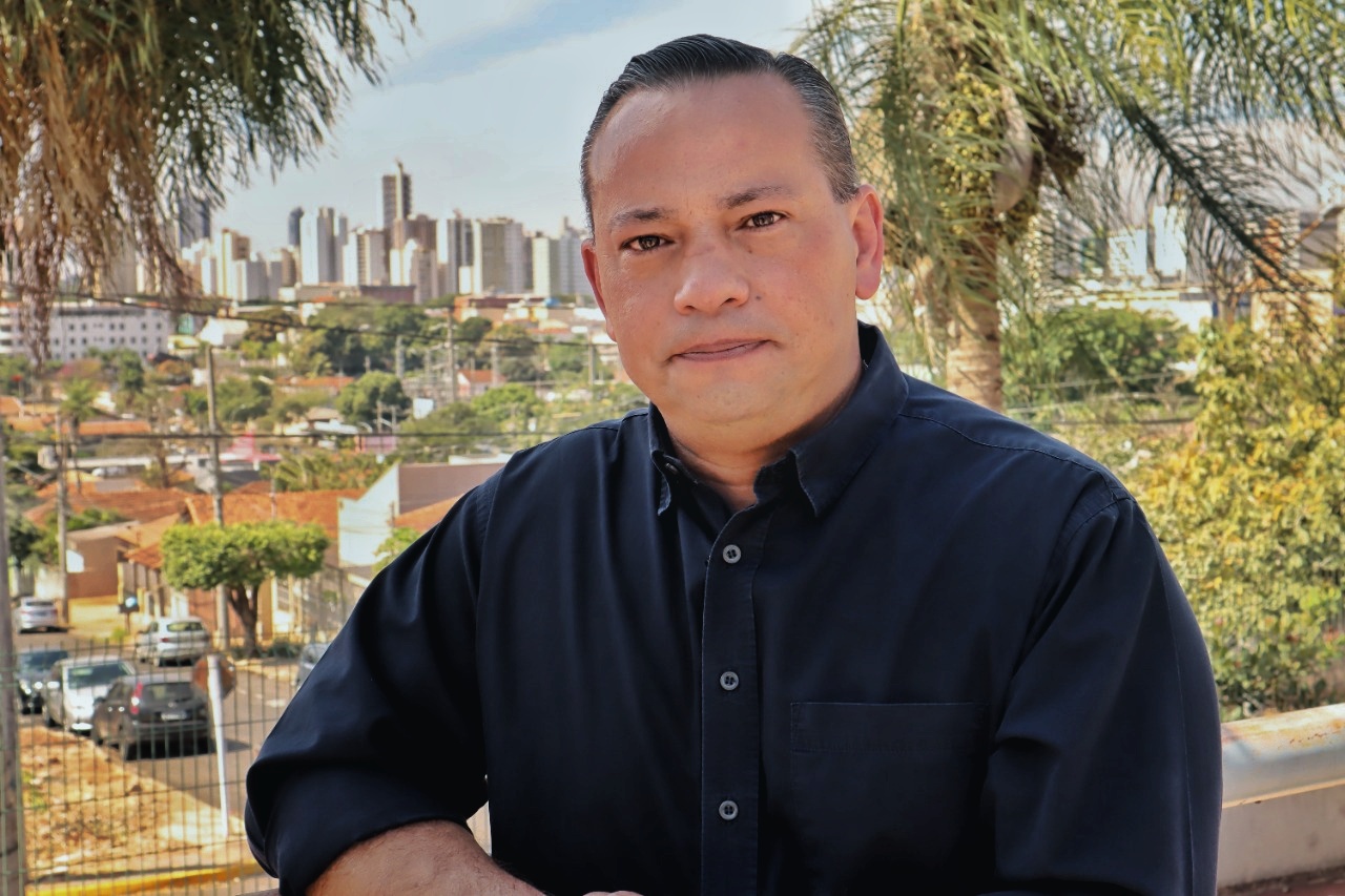 Empresário, professor, consultor e especialista em varejo, Adelaido Luiz Spinosa Vila 