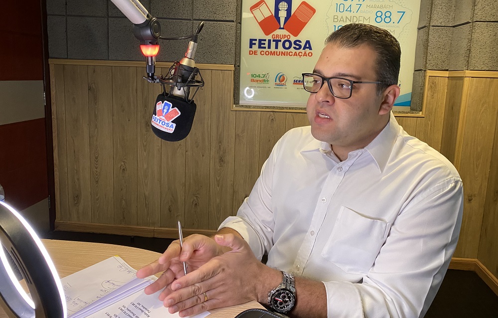 Em entrevista concedida nesta quarta-feira (31/08) ao Programa Giro Estadual de Notícias, do Grupo Feitosa de Comunicação, o prefeito de Dourados, Alan Guedes (PP), anunciou o investimento de R$ 250 milhões para obras de infraestrutura e modernização do m