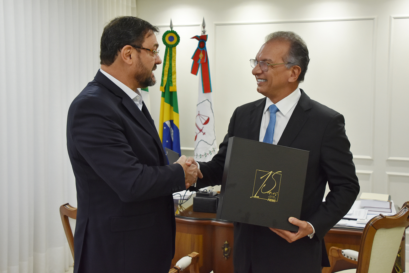 O presidente da Fiems, Sérgio Longen, esteve reunido nesta terça-feira (09/08) com o presidente do Tribunal de Justiça de Mato Grosso do Sul (TJ-MS), desembargador Carlos Eduardo Contar.
