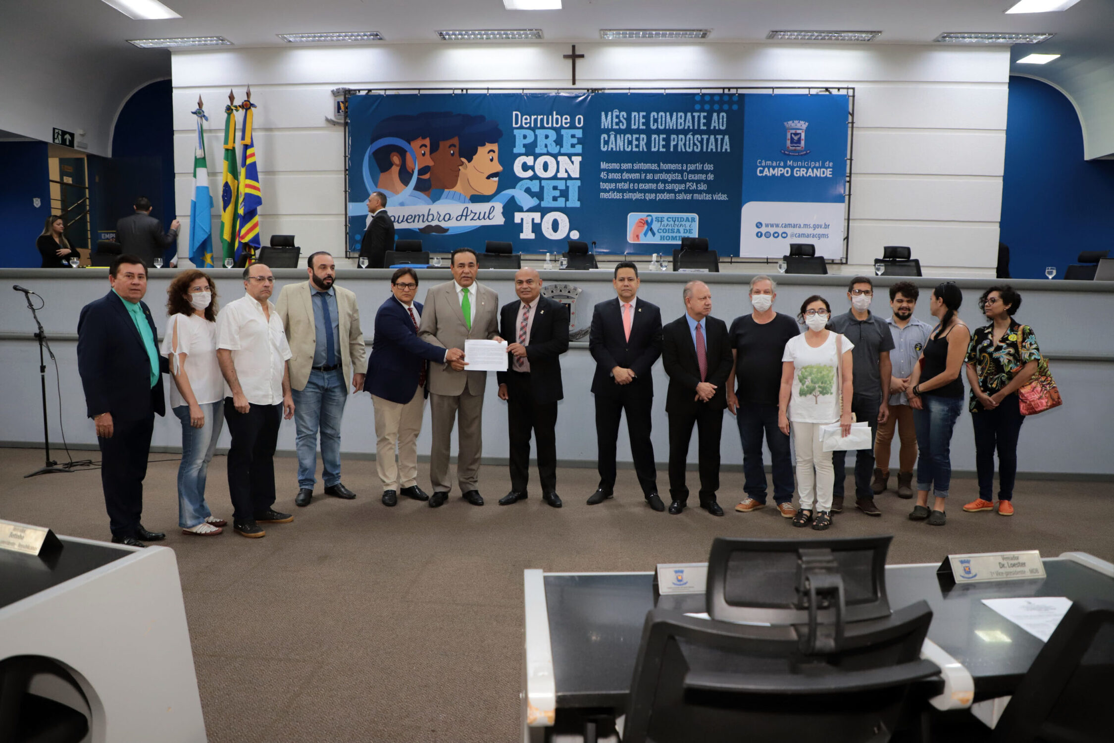 Moradores do entorno do Comando Militar do Oeste (CMO) estiveram na Câmara Municipal de Campo Grande