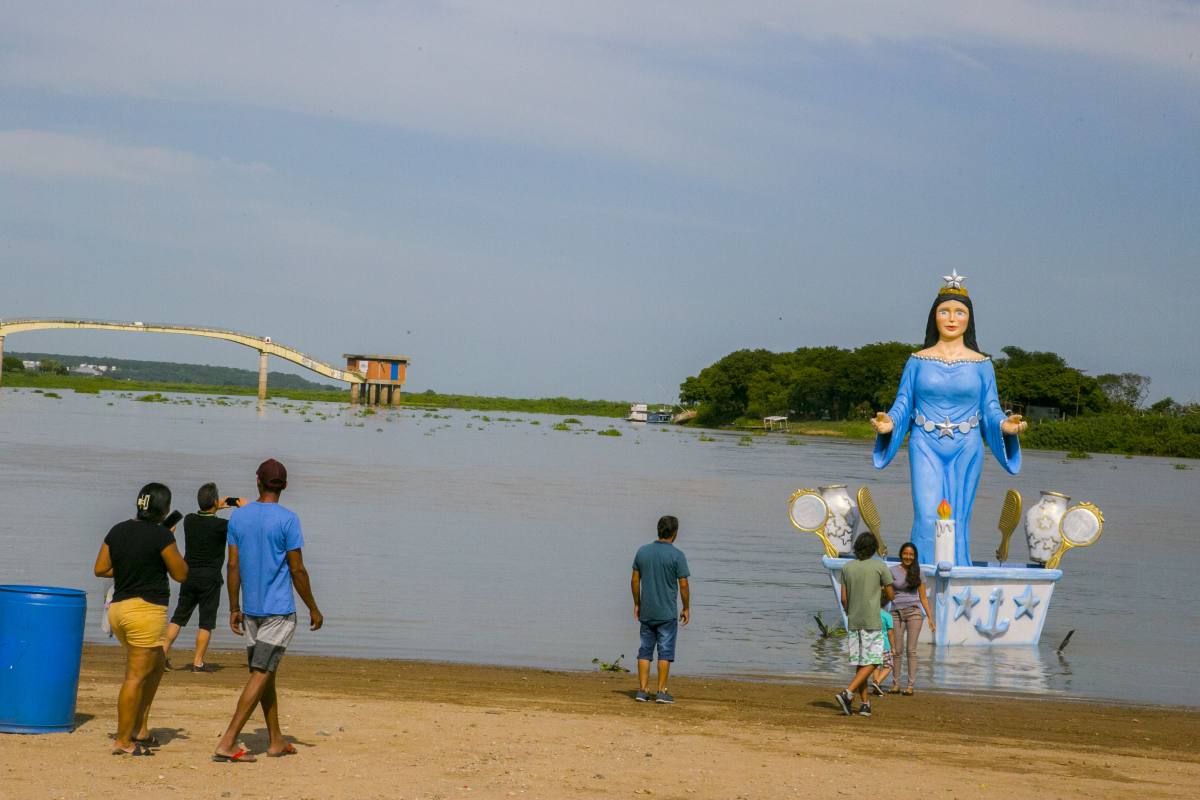 Preparativos para festa Iemanjá