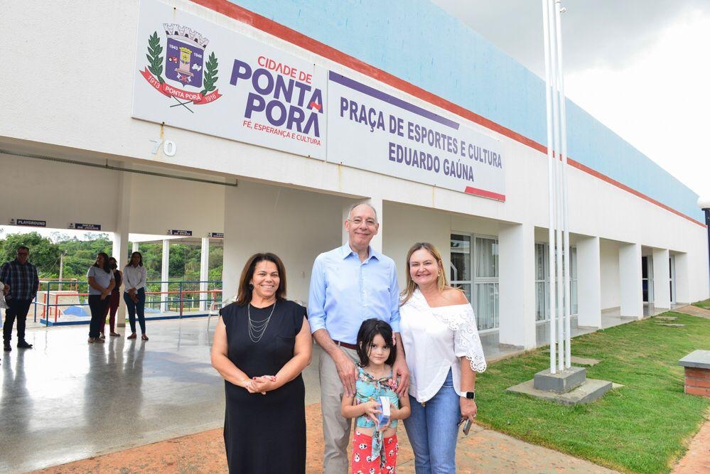 Hélio Peluffo com sua esposa Vania Peluffo