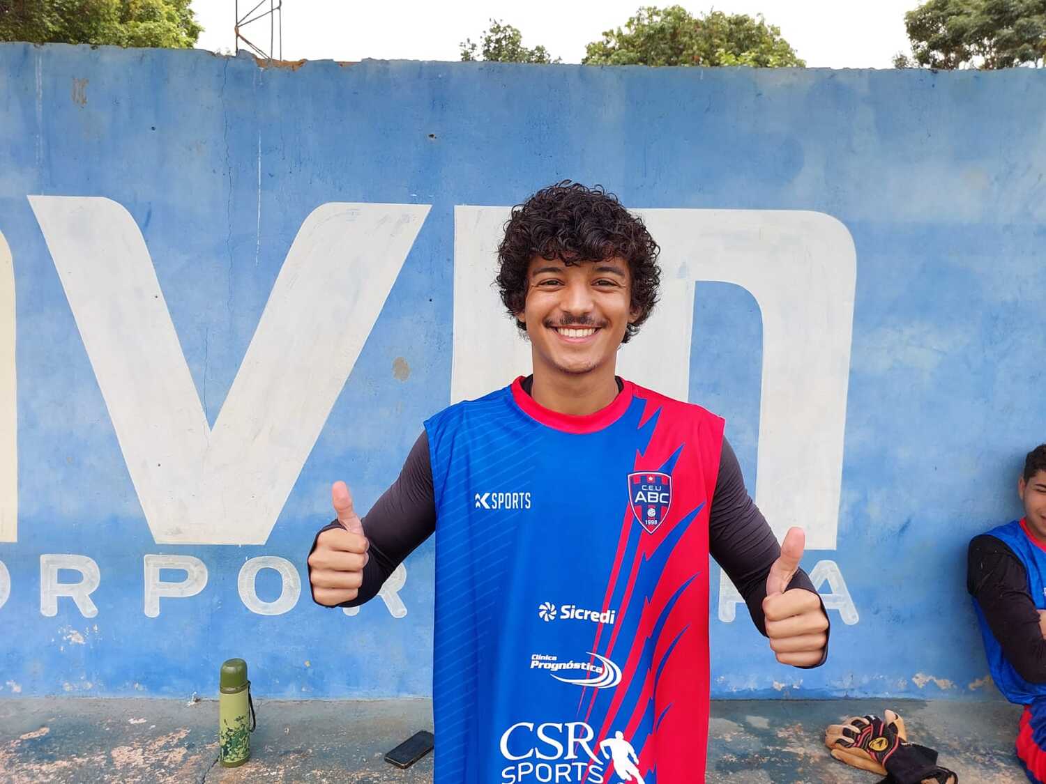 O meia armador do União ABC, Nedinei Brum Ferreira Filho, conhecido como Ney, de 20 anos
