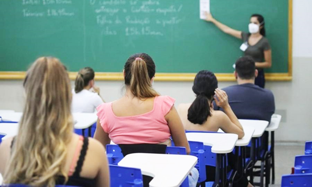 Aplicação das provas do vestibular 2022, em 20/03
