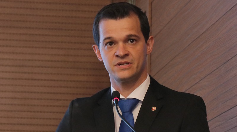 o novo Diretor Executivo e Conselho Fiscal da Associação no biênio 2023/2025, o Promotor de Justiça Fabrício Secafen Minga